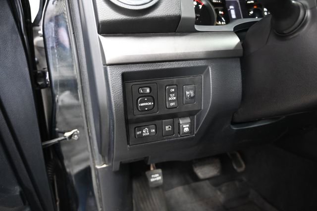 Used 2020 Toyota Tundra SR5 AWD/4WD image 26