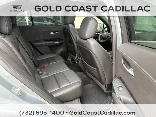 Certified 2024 Cadillac XT4 Luxury w/ Cold Weather Package AWD/4WD image 8