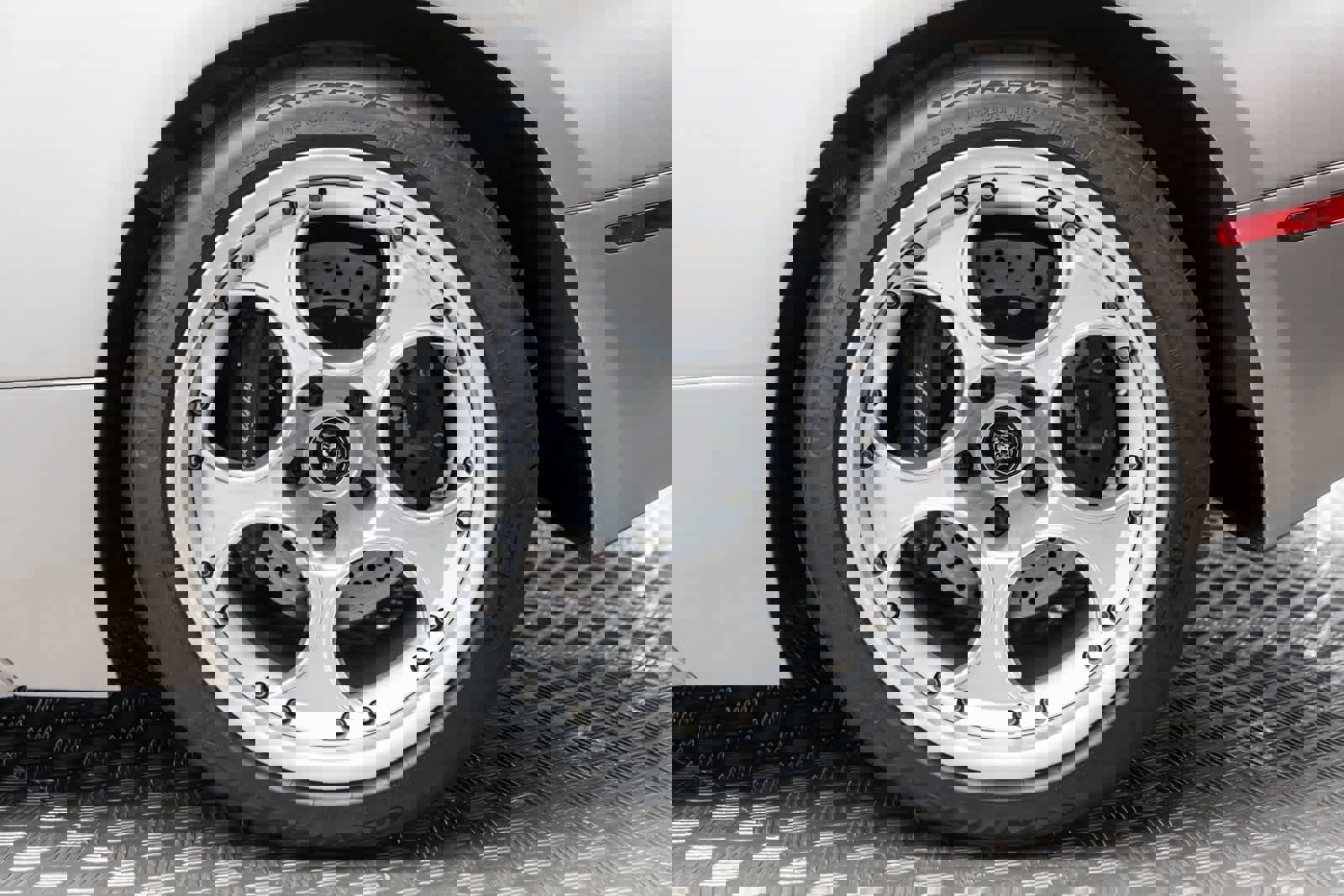 Used 2003 Lamborghini Murcielago Coupe image 45