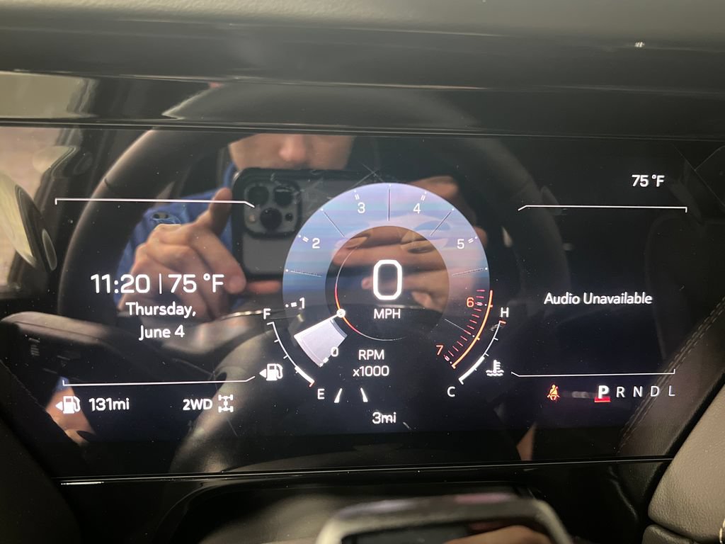 New 2026 GMC Yukon XL Elevation w/ Elevation Premium Package AWD/4WD image 20