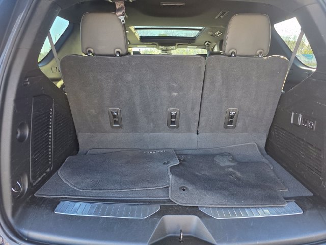 Used 2023 Chevrolet Tahoe High Country AWD/4WD image 18