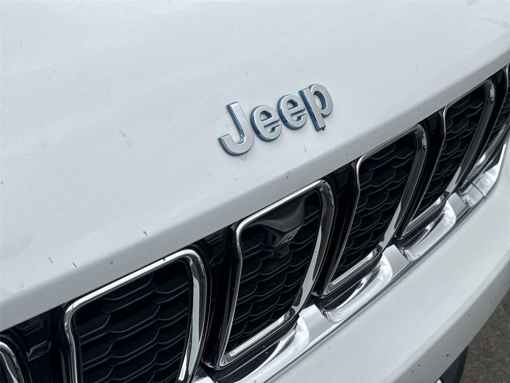 Used 2022 Jeep Grand Cherokee Limited 4xe w/ Luxury Tech Group II image 29