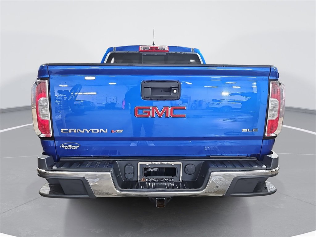 Used 2018 GMC Canyon SLE w/ SLE Convenience Package image 4