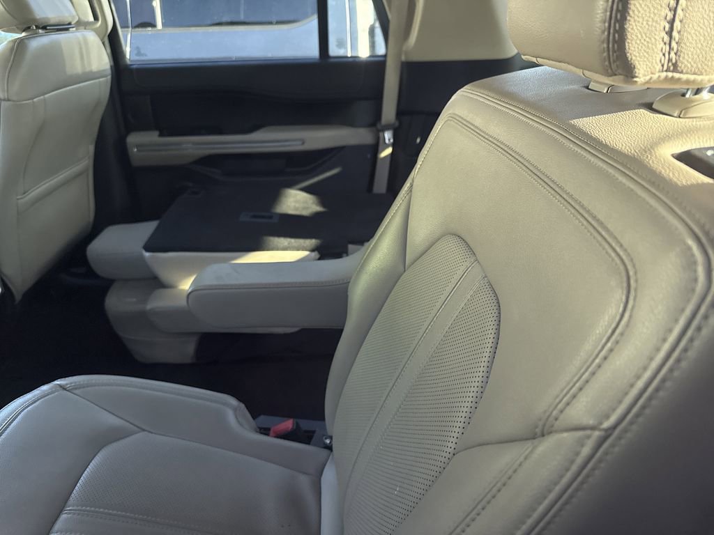 Used 2024 Ford Expedition Max Limited AWD/4WD image 15