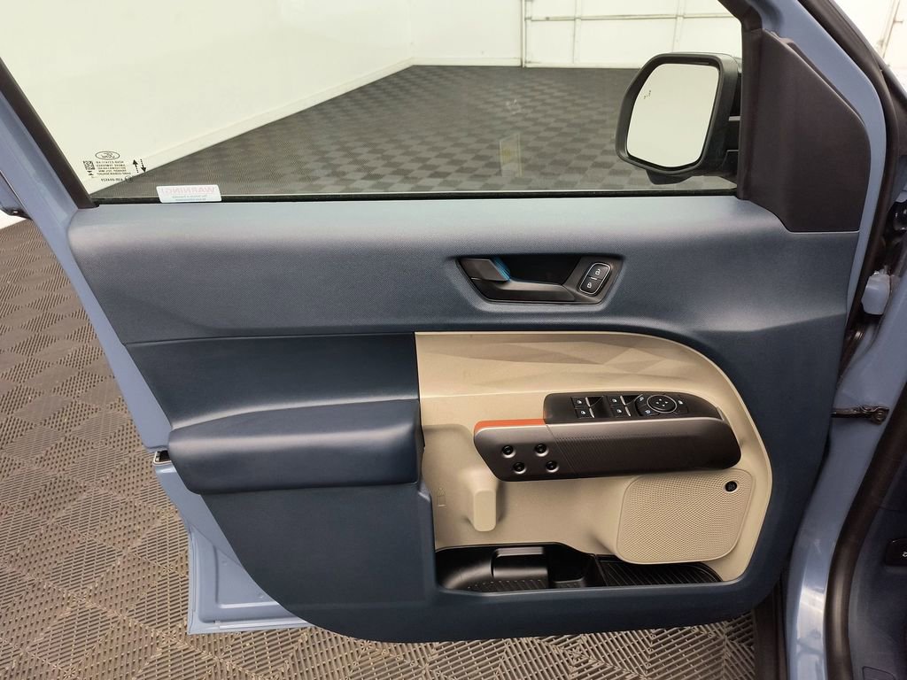 Used 2025 Ford Maverick Lariat w/ 4K Tow Package image 19