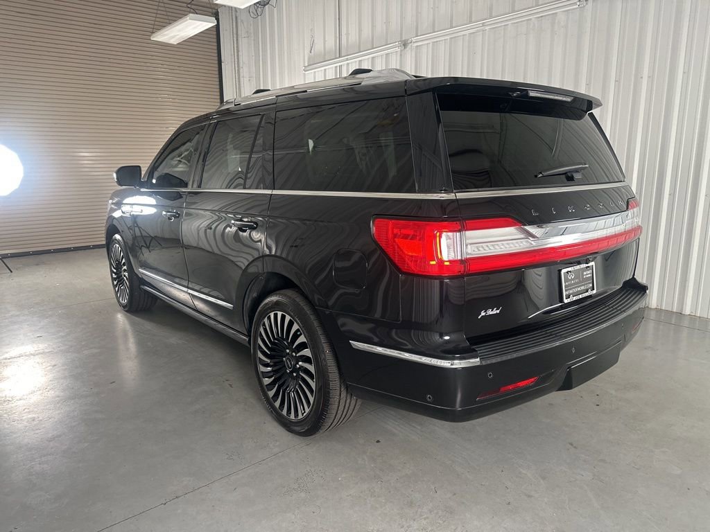 Used 2020 Lincoln Navigator Black Label w/ Cargo Convenience Package image 7