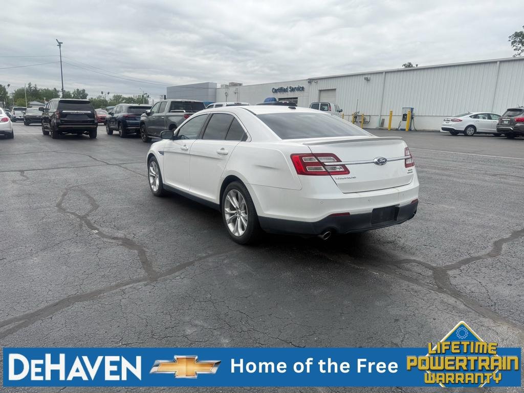 Used 2013 Ford Taurus SEL FWD image 4