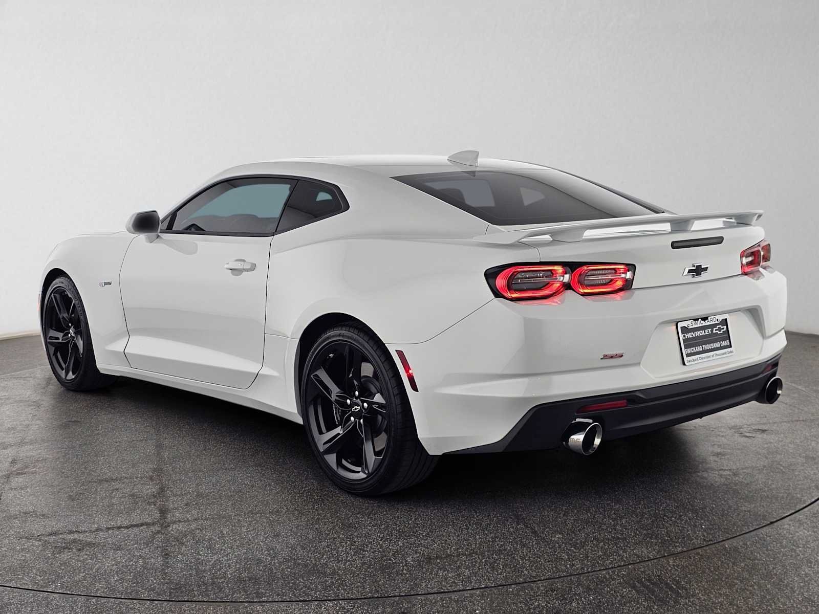 Used 2022 Chevrolet Camaro SS RWD image 5