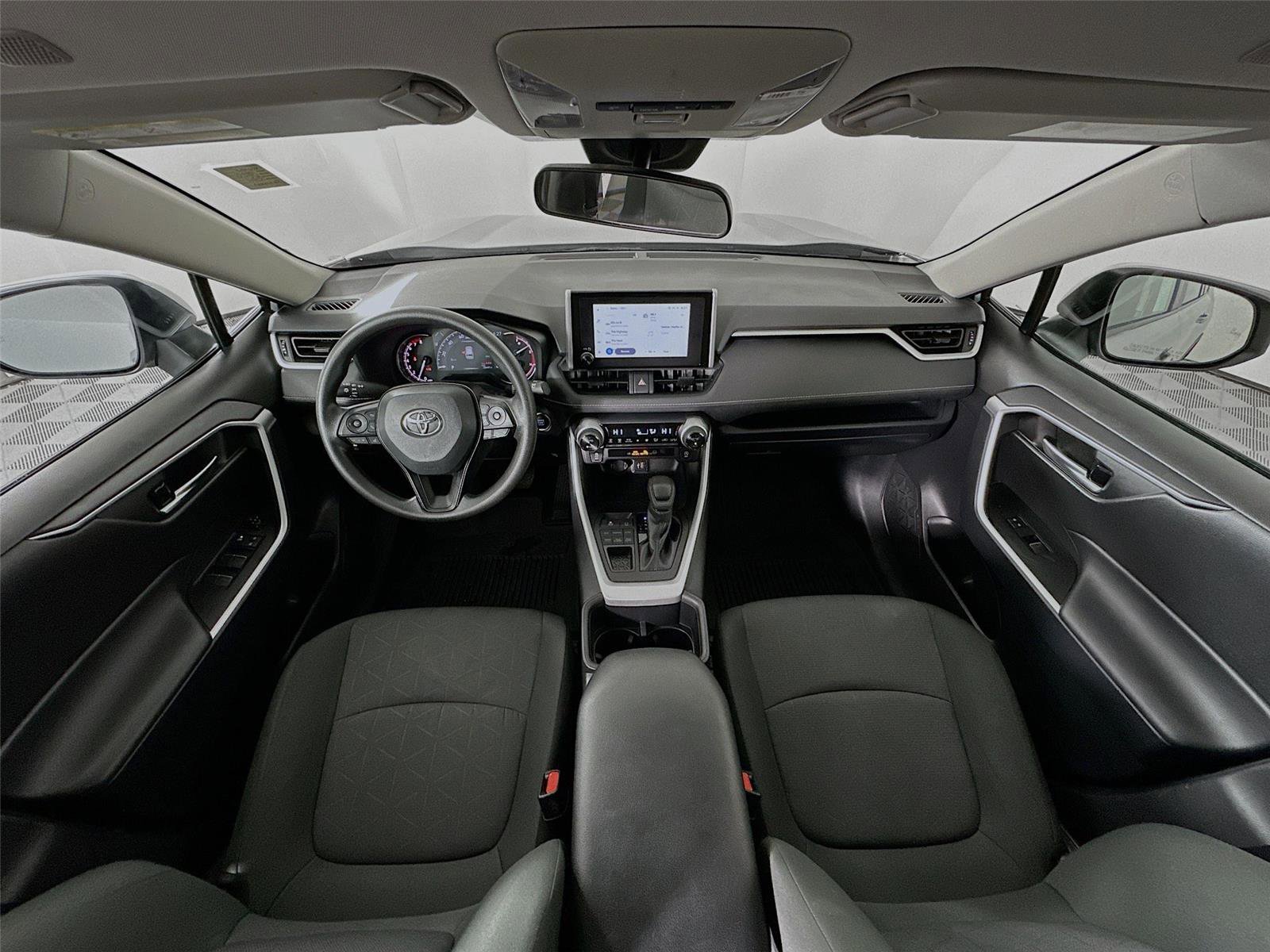 Certified 2025 Toyota RAV4 XLE image 30