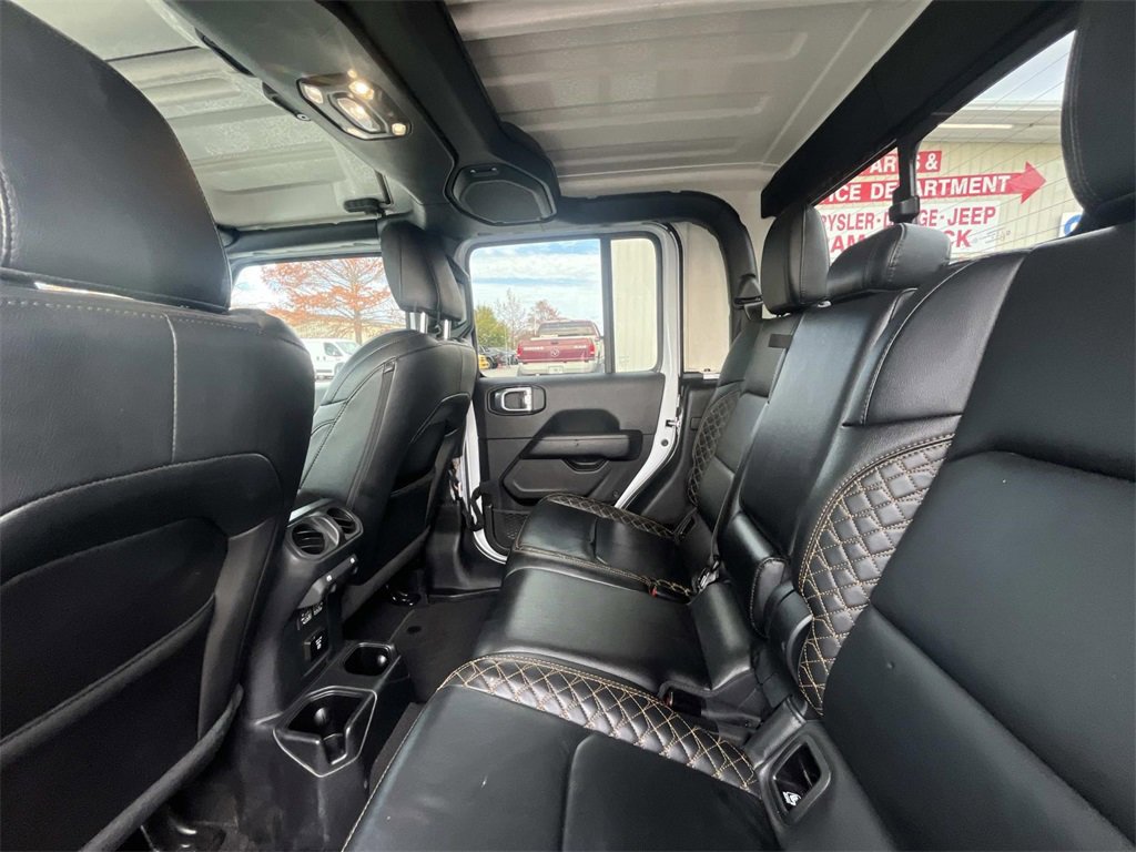 Used 2021 Jeep Gladiator Overland image 13