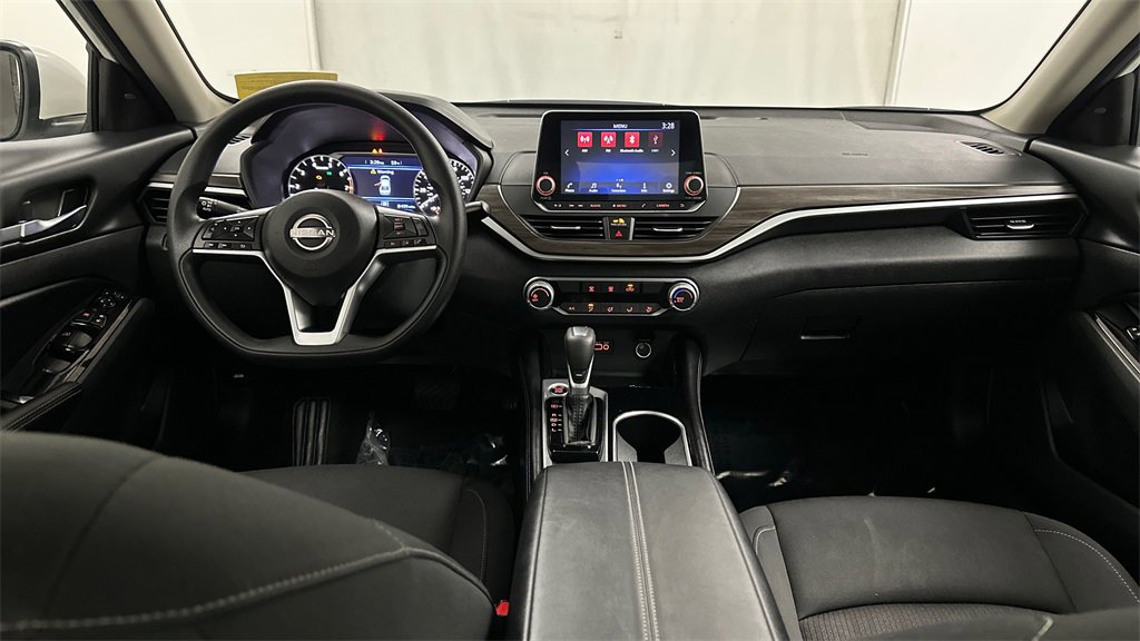 Certified 2023 Nissan Altima 2.5 SV image 17