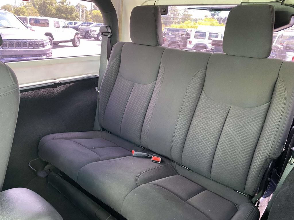 Used 2013 Jeep Wrangler Sport AWD/4WD image 13