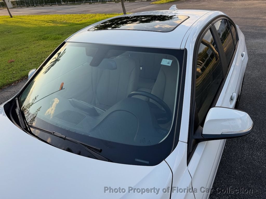 Used 2014 BMW 320i Sedan RWD image 25