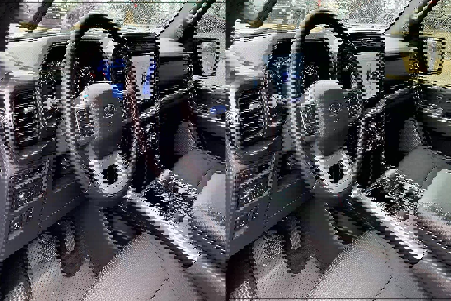 Certified 2022 Ford F150 XLT w/ Equipment Group 302A High image 17