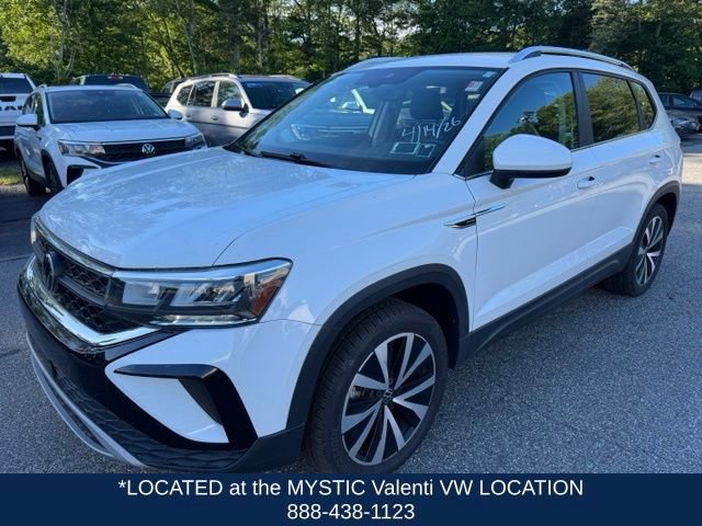Certified 2023 Volkswagen Taos SE AWD/4WD image 1