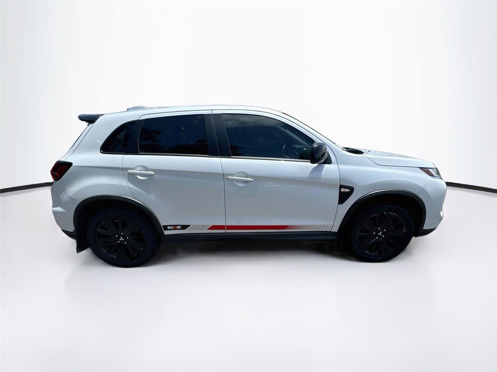 Used 2024 Mitsubishi Outlander Sport AWD image 6