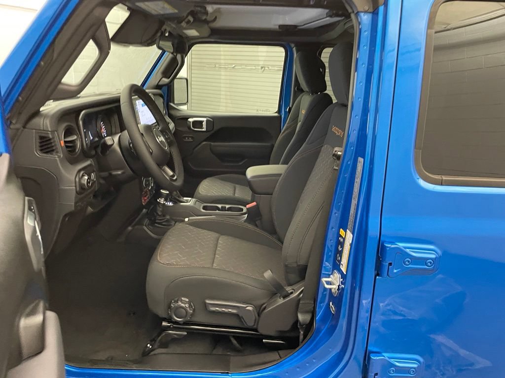 New 2026 Jeep Gladiator Mojave AWD/4WD image 15