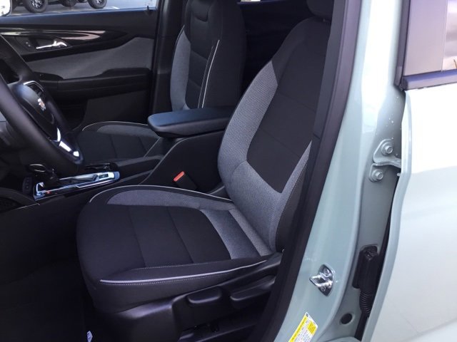 New 2025 Chevrolet TrailBlazer LT w/ LT Cold Weather Package image 15