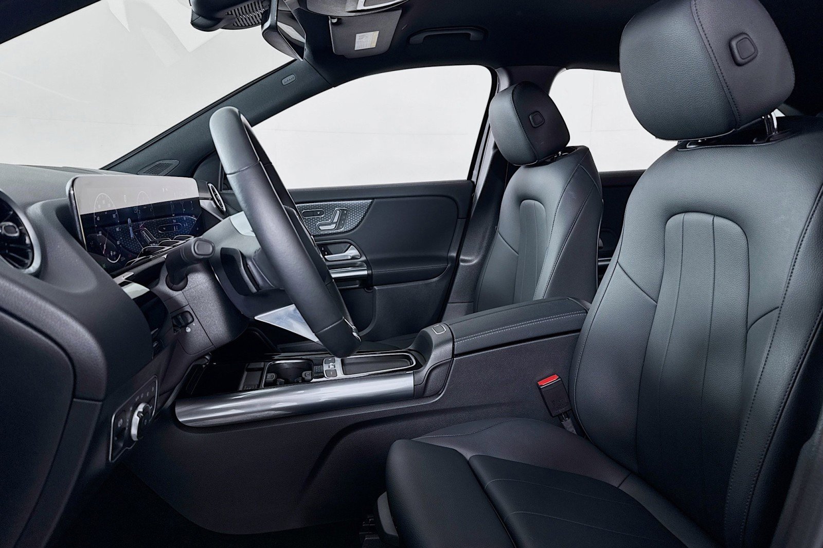 Certified 2026 Mercedes-Benz GLA 250 image 16