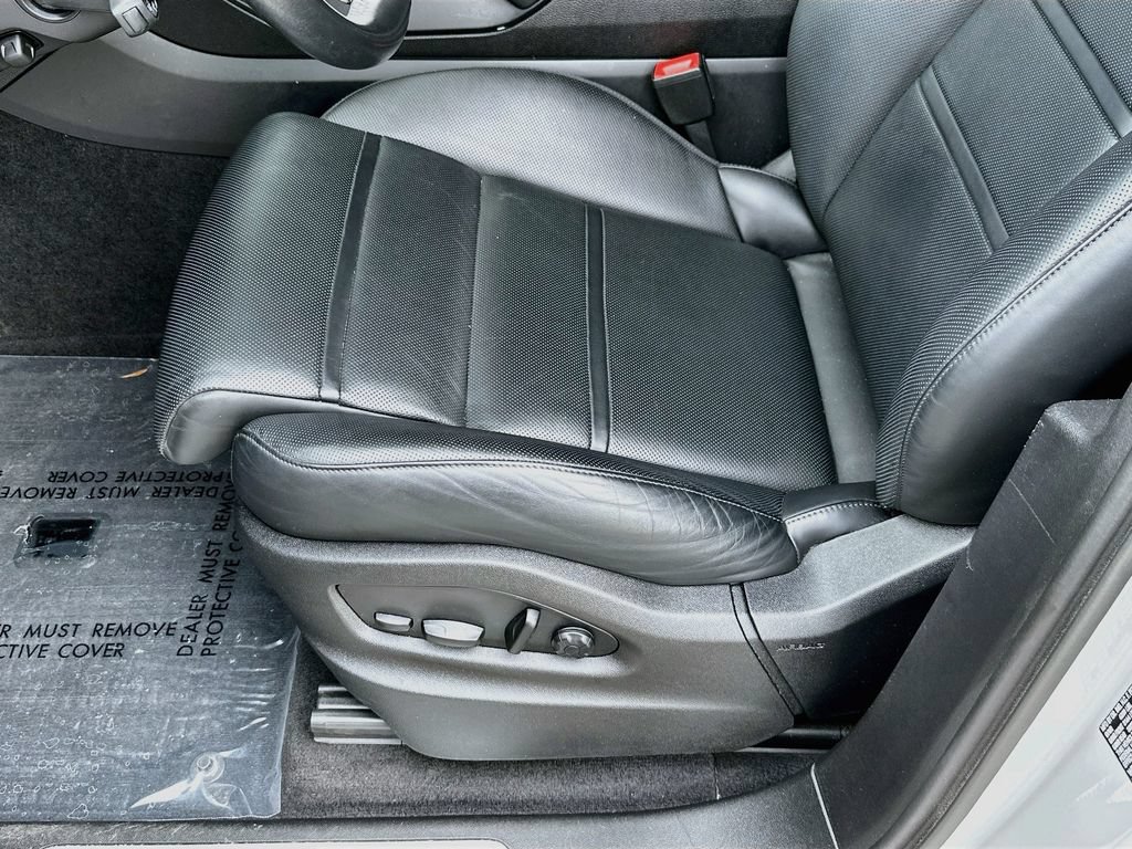 Certified 2023 Porsche Cayenne AWD/4WD image 22