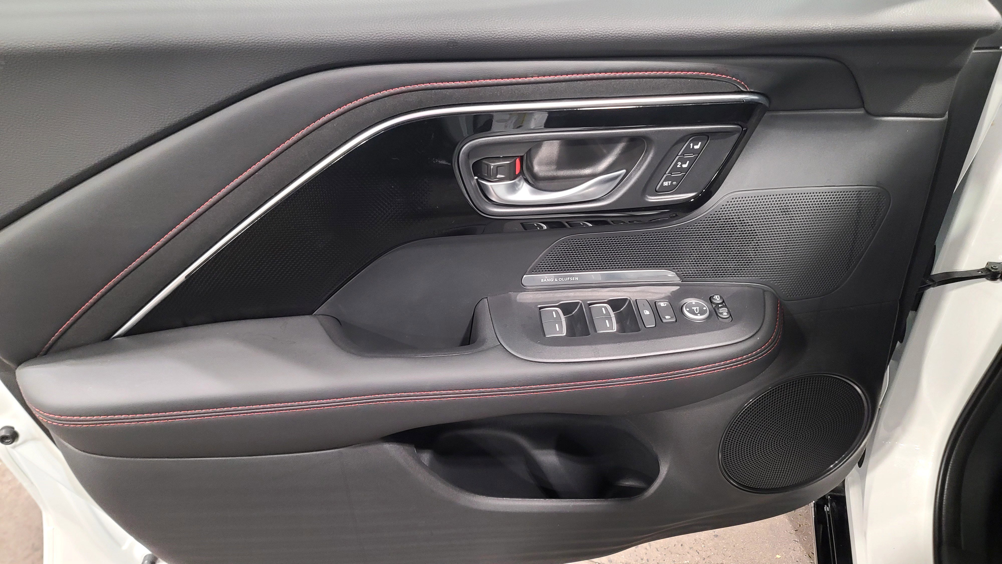 Certified 2025 Acura ADX A-Spec AWD/4WD image 18