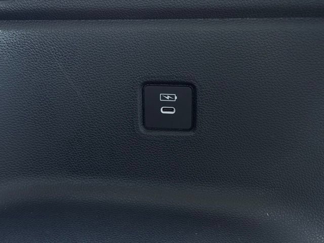 Used 2025 Honda Pilot EX-L image 26