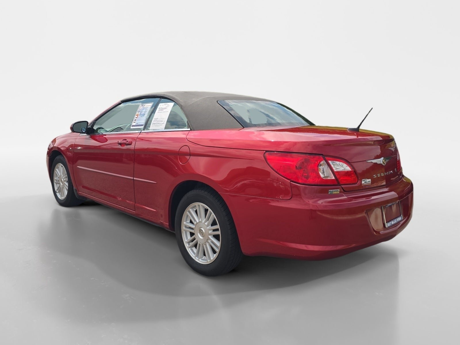 Used 2008 Chrysler Sebring Touring FWD image 4