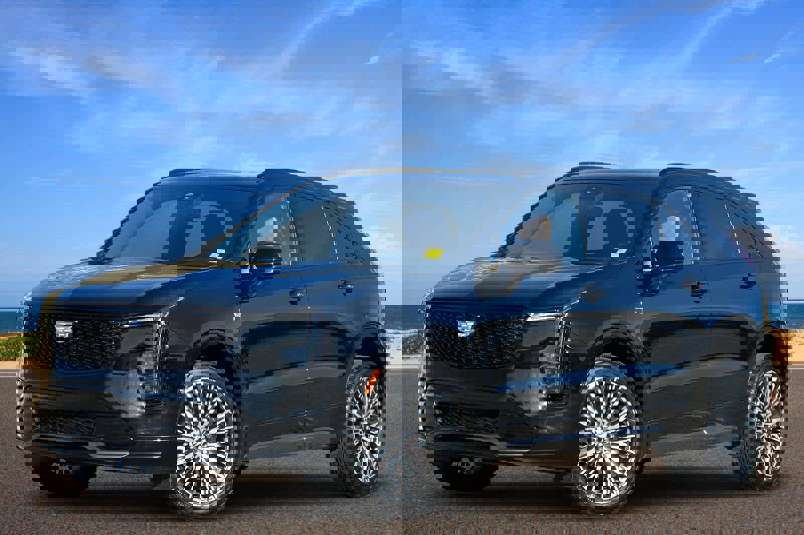 Used 2024 Cadillac XT4 Sport image 1