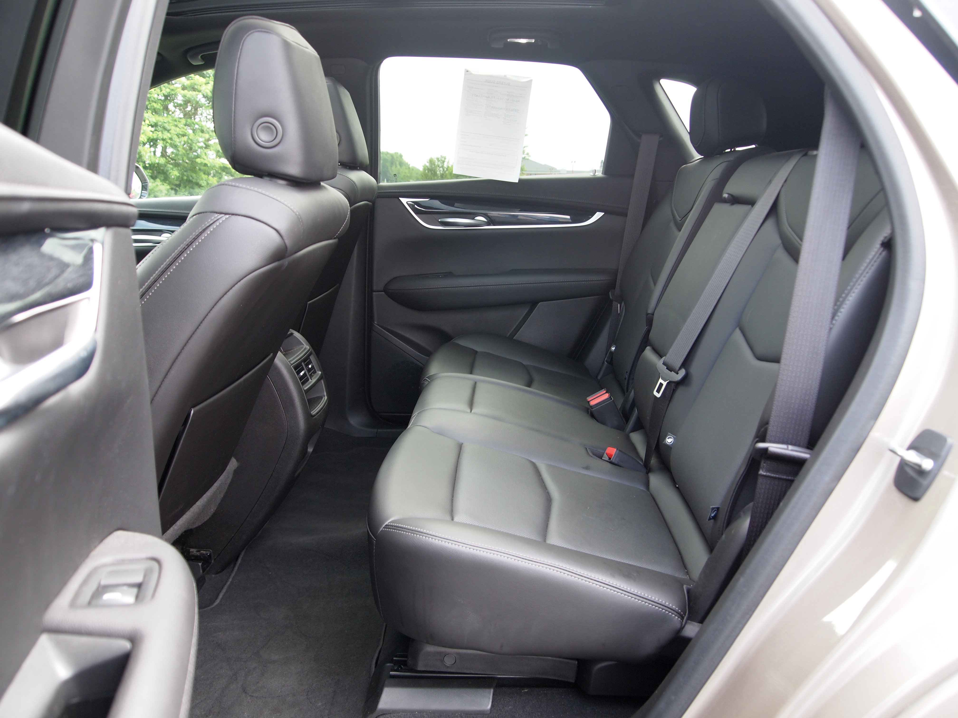Used 2022 Cadillac XT5 Premium Luxury AWD/4WD image 27