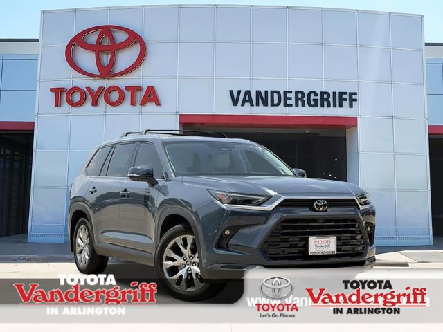 Used 2024 Toyota Grand Highlander AWD video 1