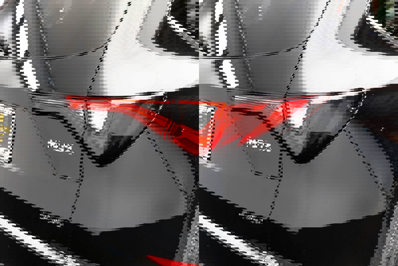 Used 2023 Acura MDX SH-AWD image 63