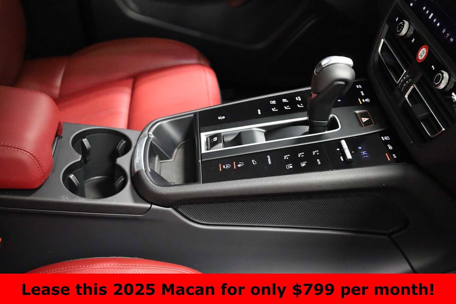 Certified 2025 Porsche Macan image 21