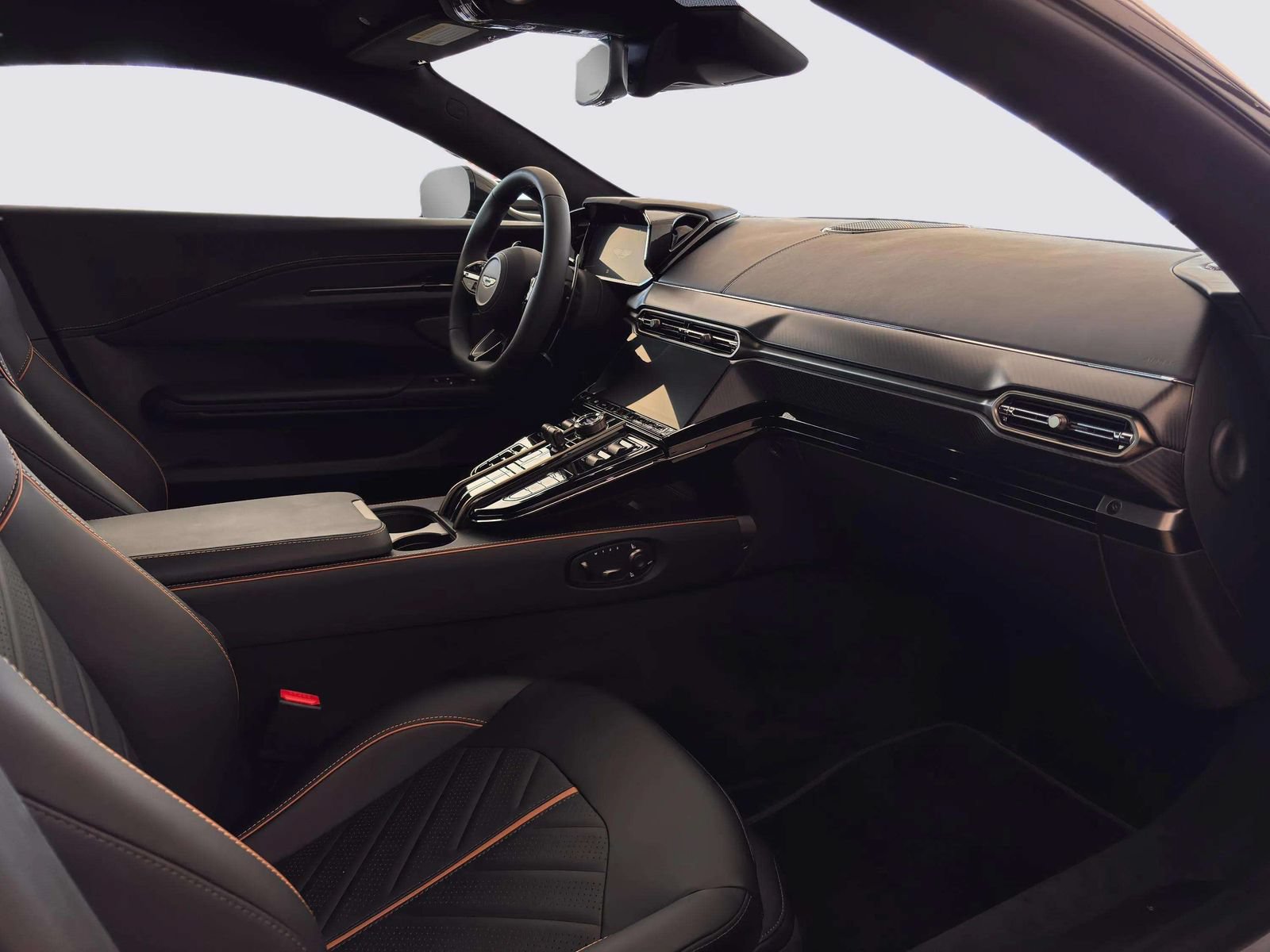 New 2026 Aston Martin V8 Vantage S RWD image 29