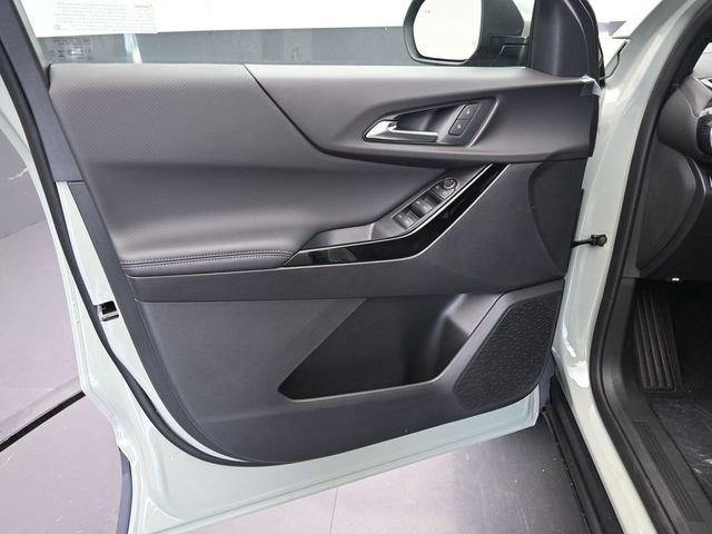 New 2026 Chevrolet Equinox LT w/ LPO, Floor Liner Package image 16