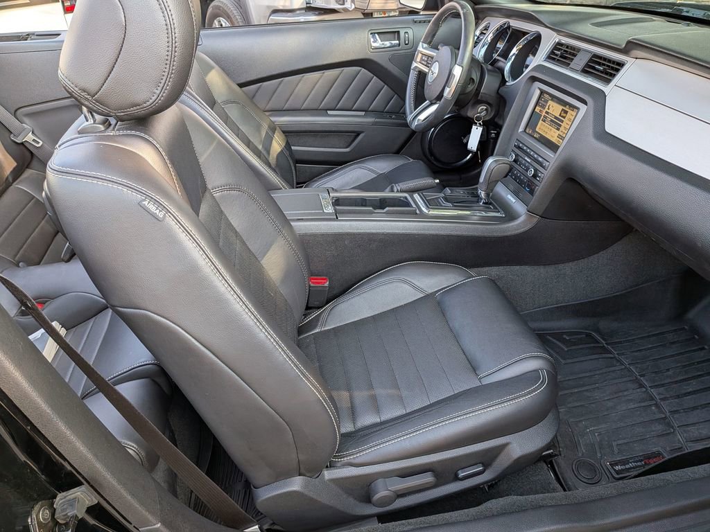 Used 2014 Ford Mustang GT Premium w/ Electronics Package image 32