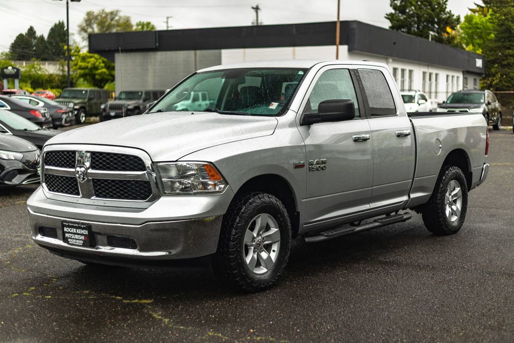 Used 2017 RAM 1500 Classic SLT AWD/4WD image 5