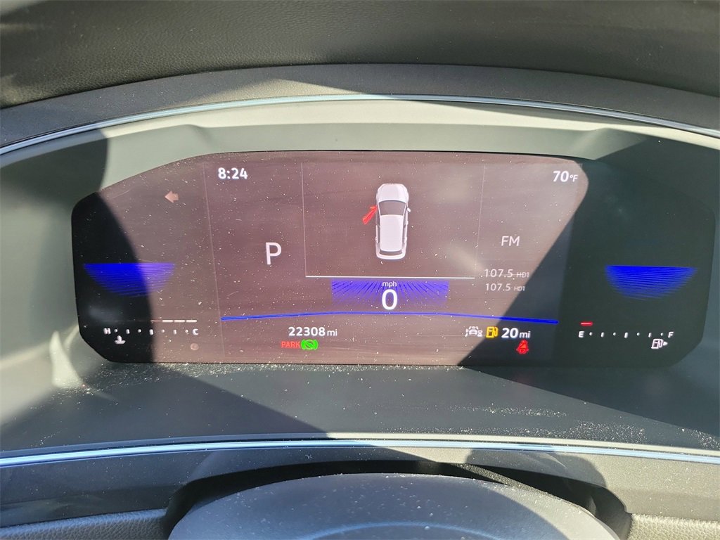 Used 2022 Volkswagen Tiguan SE image 18