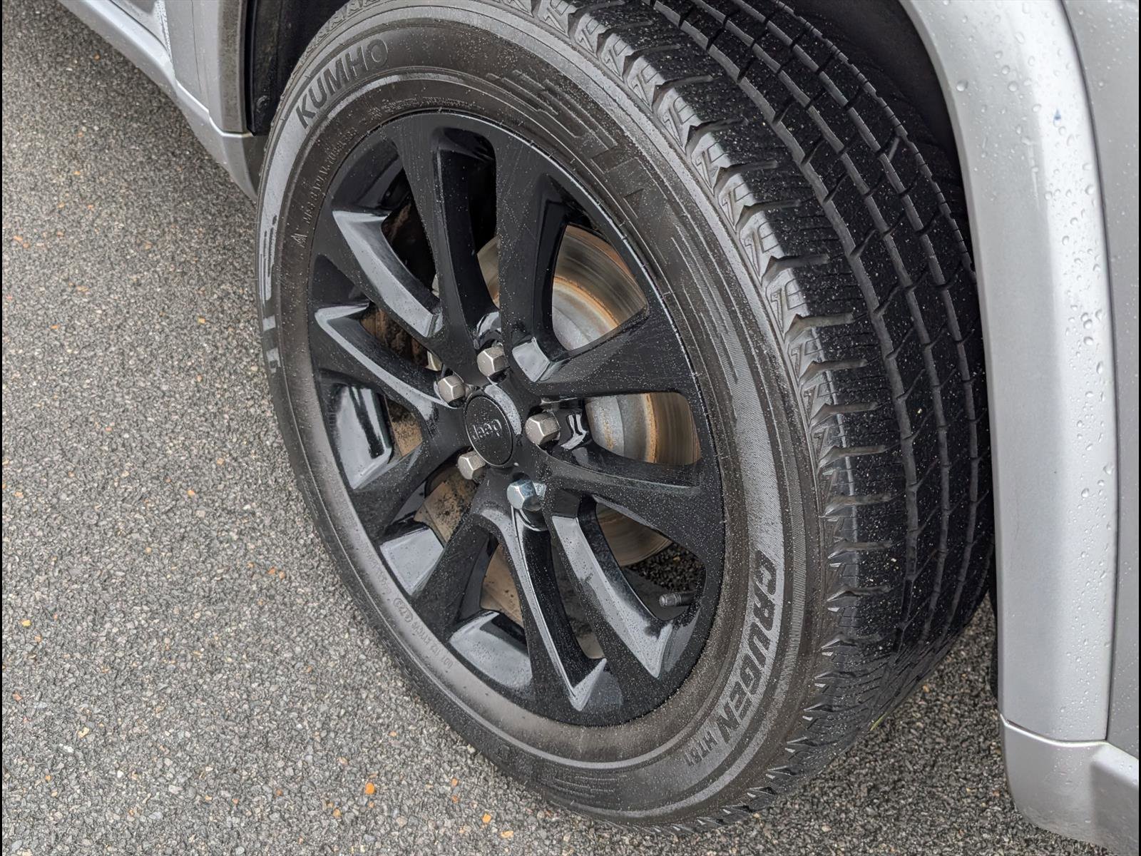 Used 2020 Jeep Grand Cherokee Altitude RWD image 20
