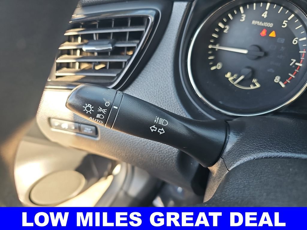 Used 2020 Nissan Rogue Sport S w/ Appearance Package image 24