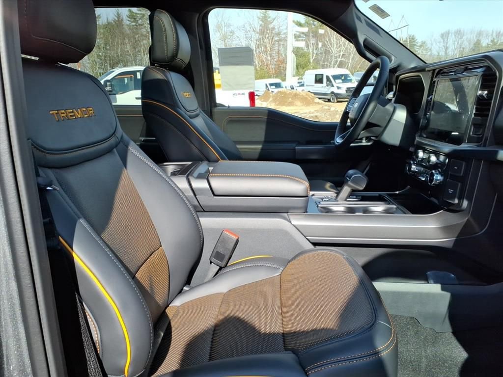 New 2026 Ford F150 Tremor w/ Equipment Group 402A High image 13