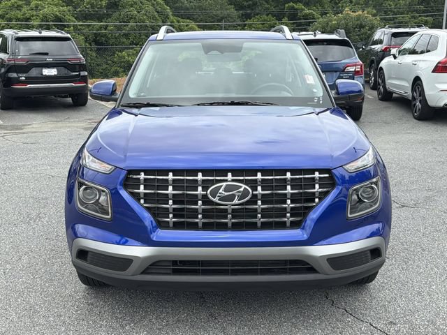 Certified 2025 Hyundai Venue SEL FWD image 2