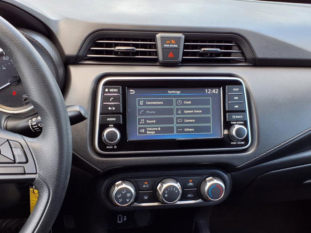 Used 2024 Nissan Versa S image 16