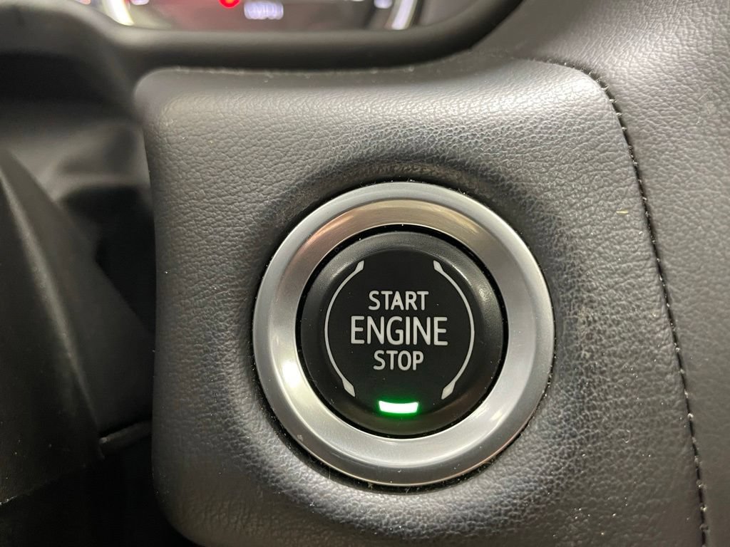 Used 2021 Chevrolet Tahoe Premier w/ Premium Package AWD/4WD image 37