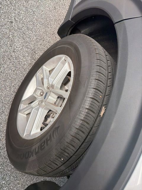 Used 2025 Ford Explorer Active image 20