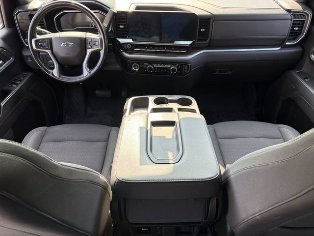 Used 2022 Chevrolet Silverado 1500 RST AWD/4WD image 17
