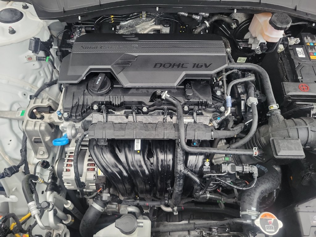 Used 2026 Hyundai Kona SEL Sport FWD image 28