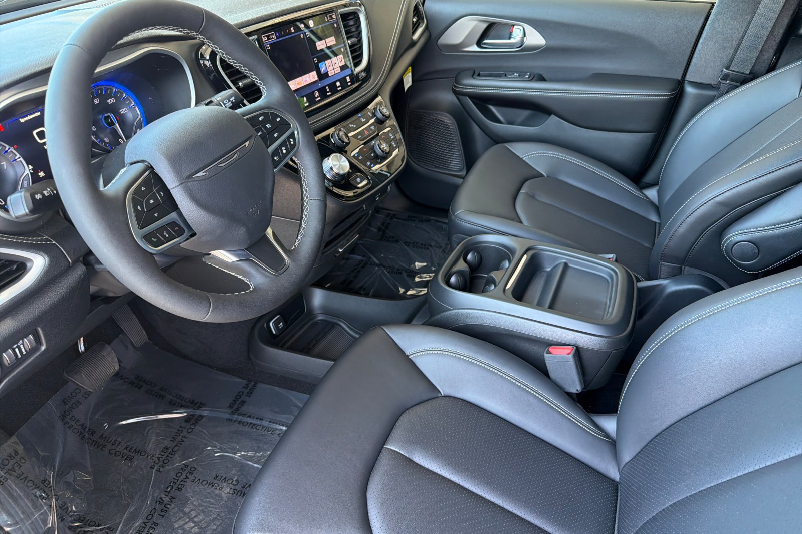 New 2027 Chrysler Pacifica Select FWD image 8