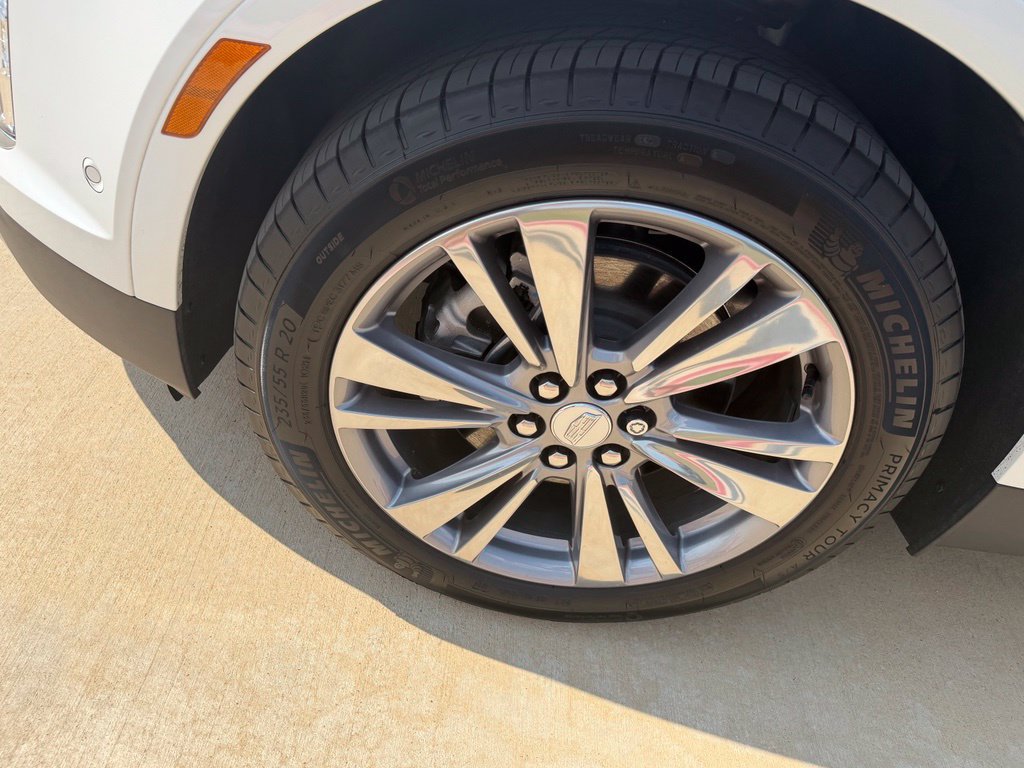 New 2026 Cadillac XT5 Premium Luxury w/ Driver Assist Package FWD image 11