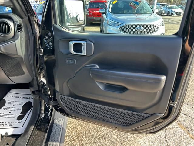 Used 2021 Jeep Wrangler Unlimited Sport image 30