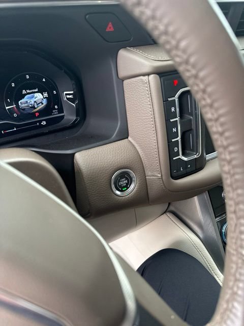 Used 2022 GMC Yukon Denali AWD/4WD image 36